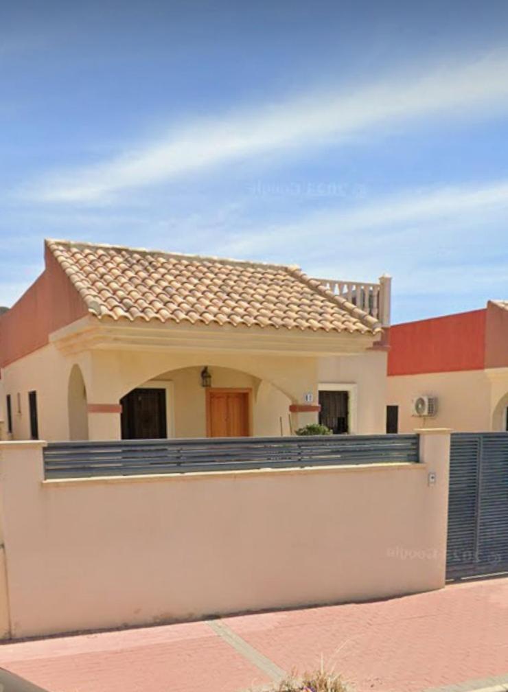 Arco Mediterraneo Chalet Independiente تورّيفيِخا المظهر الخارجي الصورة